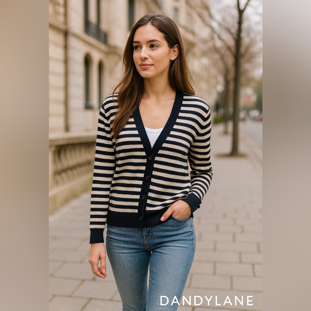 Dressbarn Striped Navy Cream Light Weight Cardigan Sweater Size XL ( NWOT)